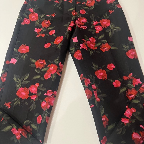 Talbots Black Pants with Red and Pink Floral Design Size 2 - Picture 1 of 4